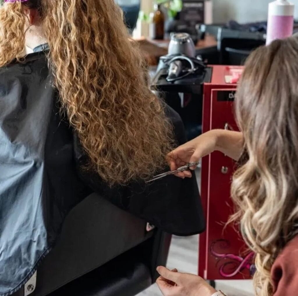 Curly Hair Specialist